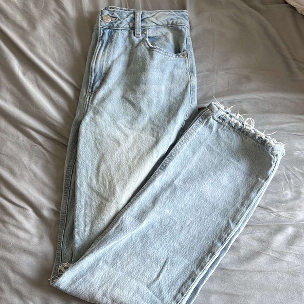 Dynamite Jeans - Picture 2 of 3
